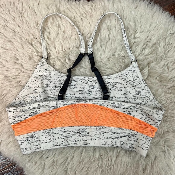 Splits59 Sports Bra Size S Mesh Insert Speckled Pattern Active SplitsFiftyNine - Picture 2 of 7